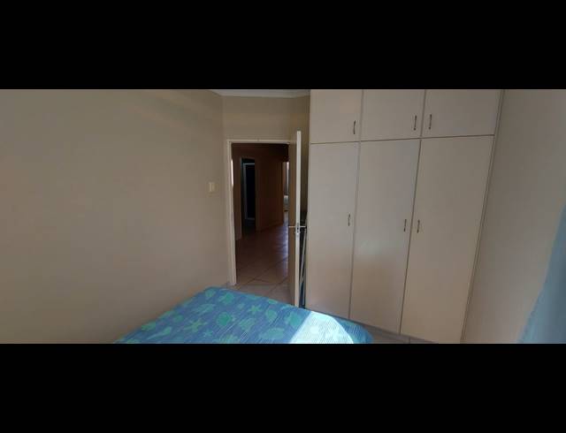 2 BEDROOM APARTMENT FOR SALE IN UMHLANGA RIDGE